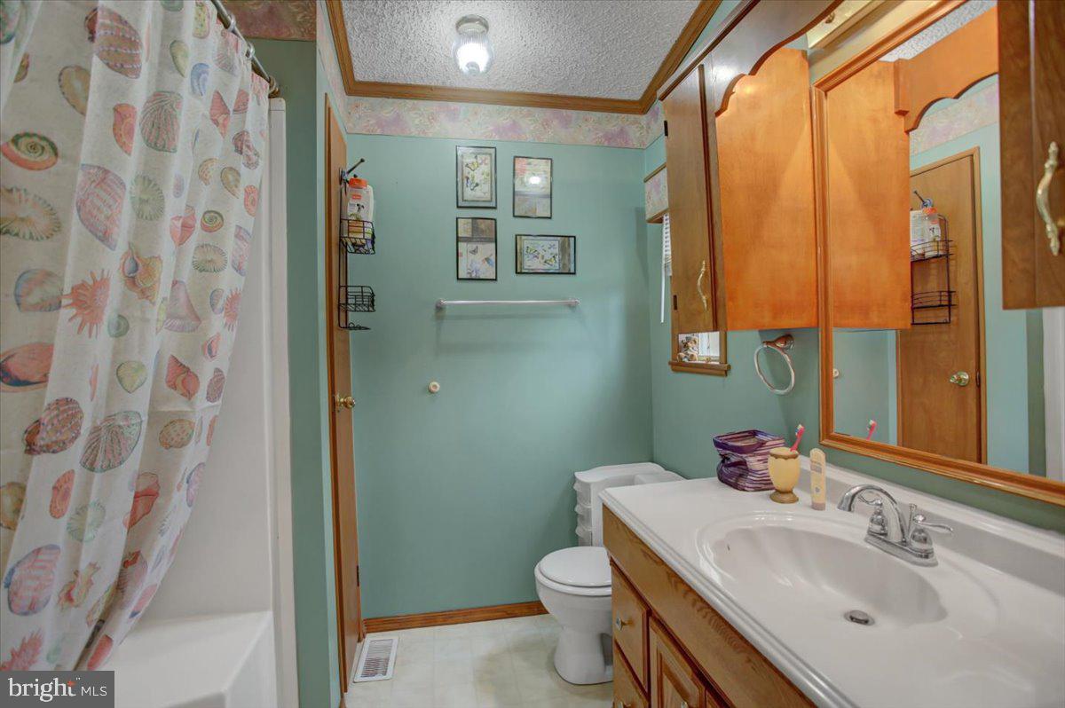 1446 Mountain Road Newburg, PA 17240 - Photo 29 of 48 Gallery Image 29