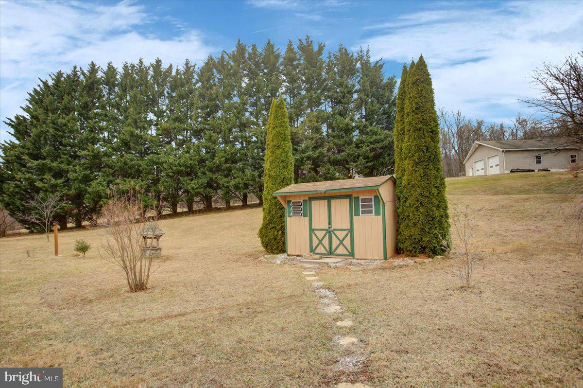 1446 Mountain Road Newburg, PA 17240 - Photo 42 of 48 Gallery Image 42