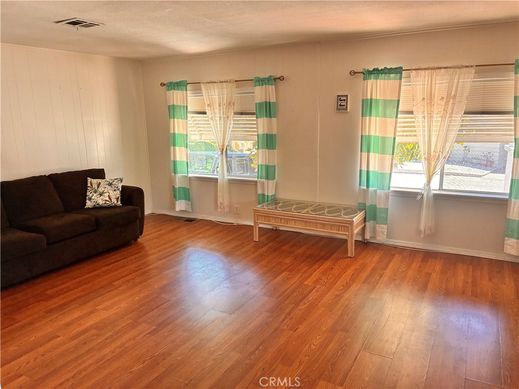 31130 South General Kearny Road, Unit 18 Temecula, CA 92591 - Photo 16 of 37