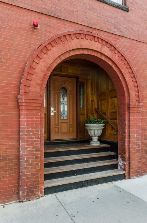 6 Porter Road, Unit 2L Cambridge, MA 02140 - Photo 12 of 15 Gallery Image 12