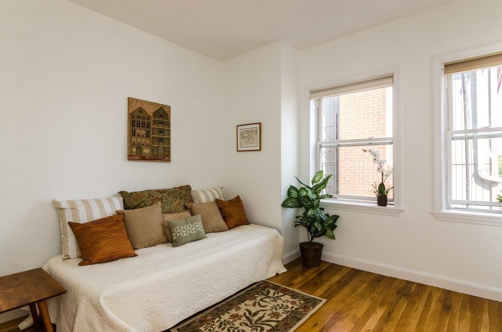 6 Porter Road, Unit 2L Cambridge, MA 02140 - Photo 8 of 15 Gallery Image 8