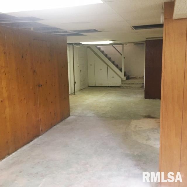 2730 Jersey Ridge Road Davenport, IA 52803 - Photo 27 of 34 Gallery Image 27