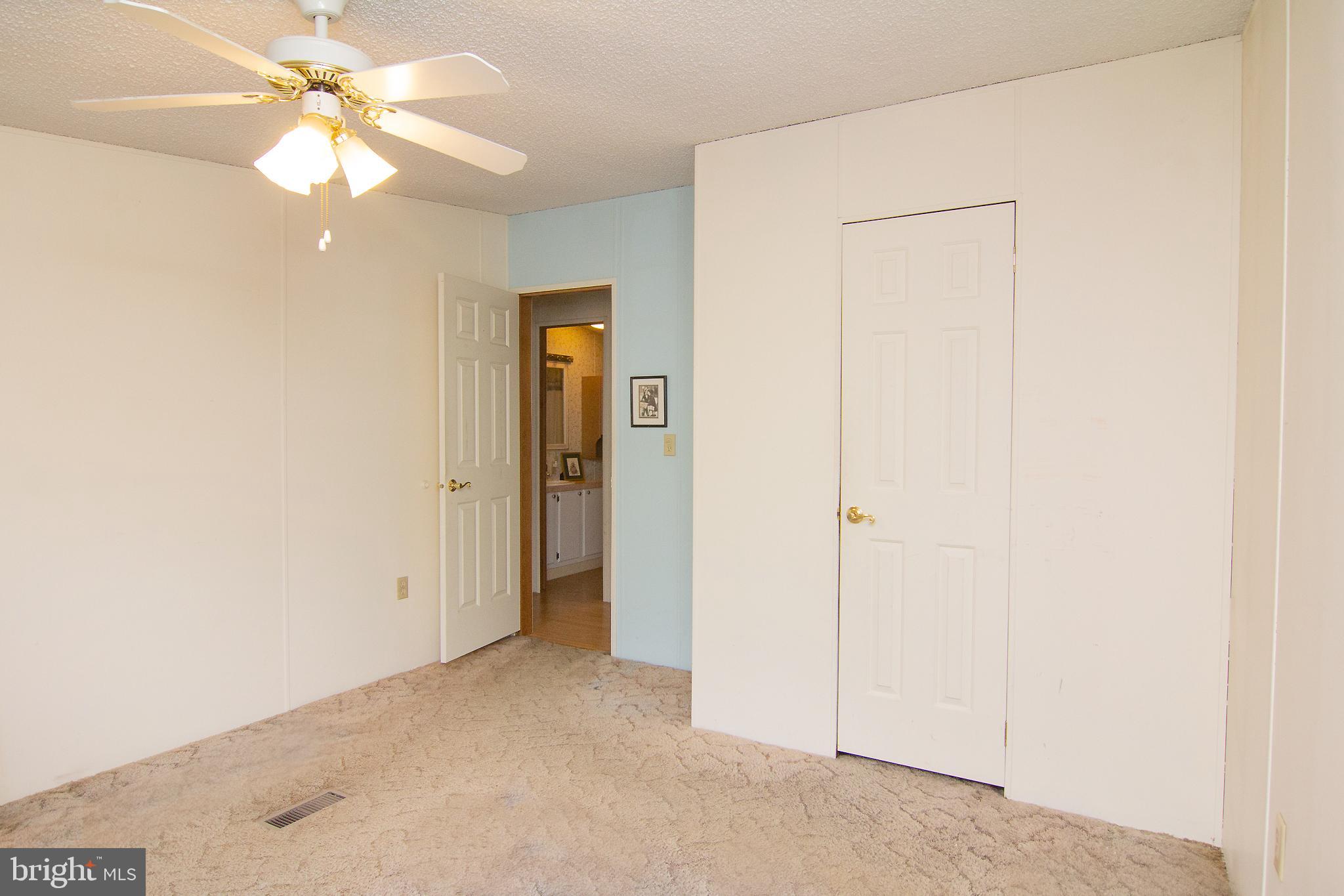 2439 Fairmount Road, Unit 20 Hampstead, MD 21074 - Photo 28 of 29 Third bedroom