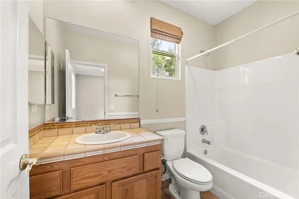 $1,395,000 | 1000 Creekside Drive, Redlands, CA 92373