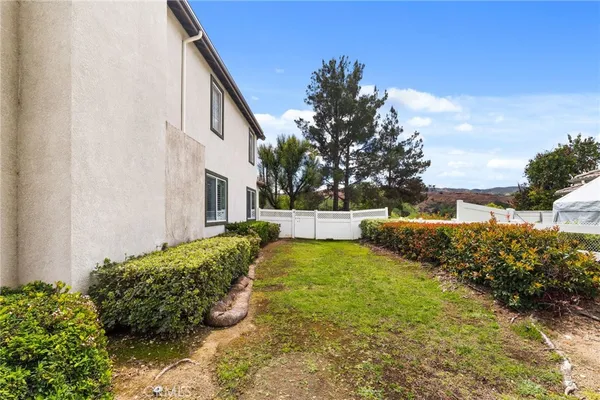 $1,395,000 | 1000 Creekside Drive, Redlands, CA 92373