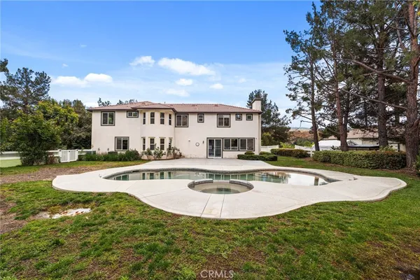 $1,395,000 | 1000 Creekside Drive, Redlands, CA 92373