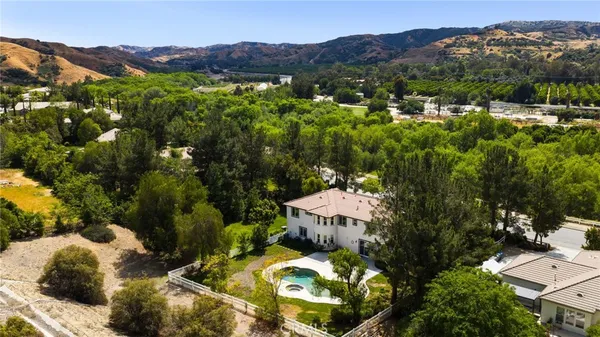 $1,395,000 | 1000 Creekside Drive, Redlands, CA 92373