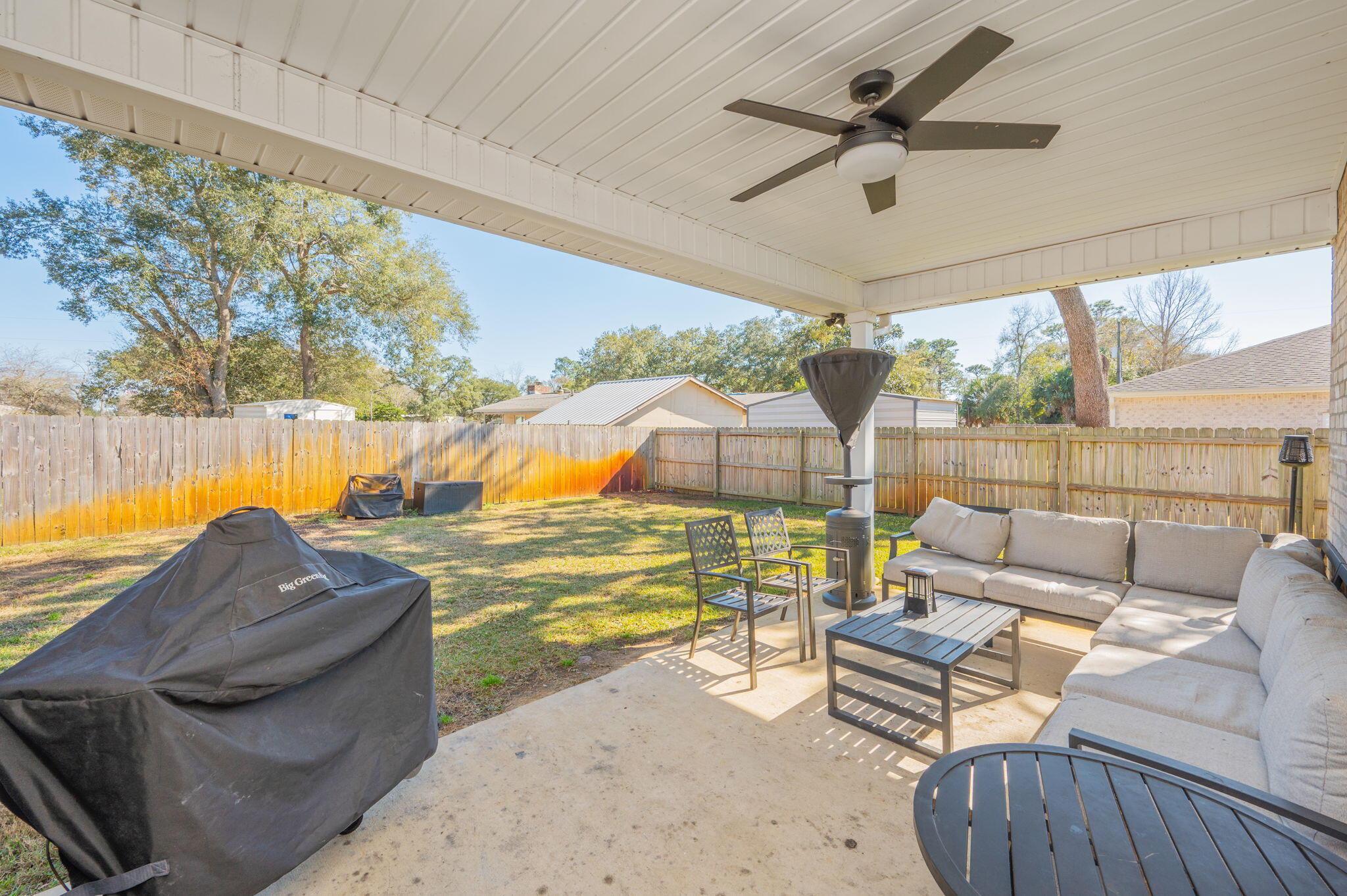1504 West Ponderosa Road Fort Walton Beach, FL 32547 - Photo 39 of 43 COVERED PATIO