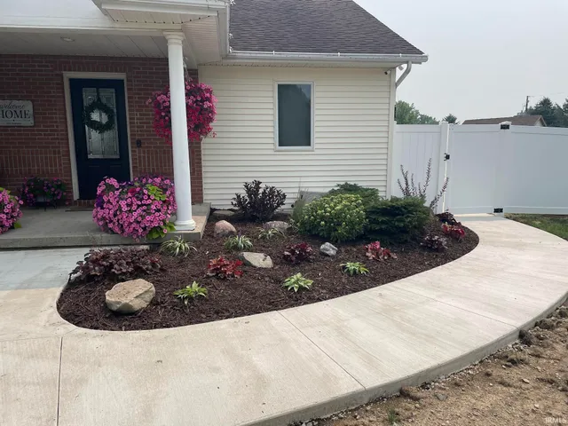 $394,900 | 235 Harvest Lane, Monroe, IN 46772