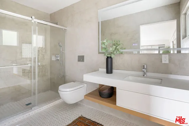 $1,089,000 | 4035 West Ave 42, Los Angeles, CA 90065