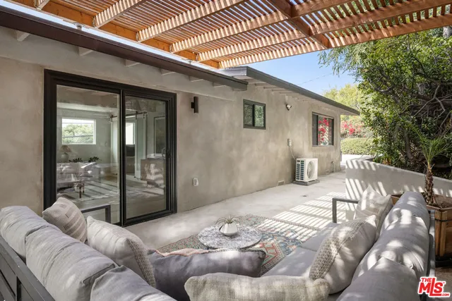 $1,089,000 | 4035 West Ave 42, Los Angeles, CA 90065