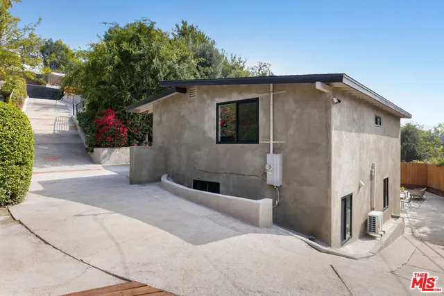 $1,089,000 | 4035 West Ave 42, Los Angeles, CA 90065