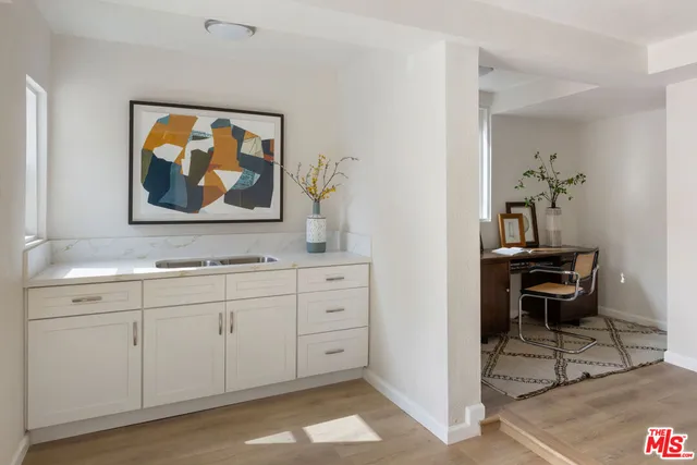$1,089,000 | 4035 West Ave 42, Los Angeles, CA 90065