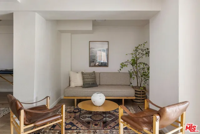 $1,089,000 | 4035 West Ave 42, Los Angeles, CA 90065