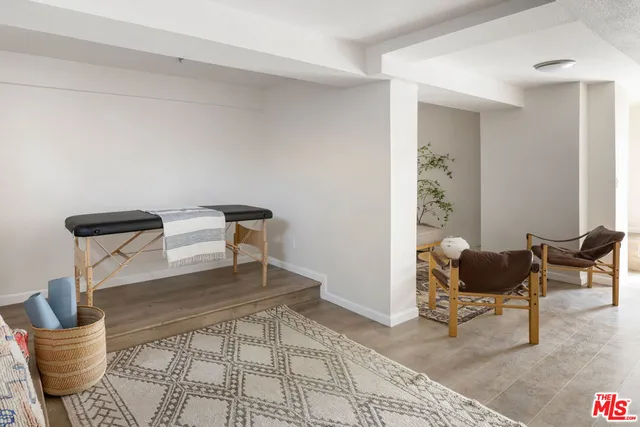 $1,089,000 | 4035 West Ave 42, Los Angeles, CA 90065