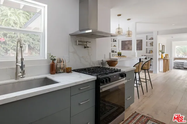 $1,089,000 | 4035 West Ave 42, Los Angeles, CA 90065