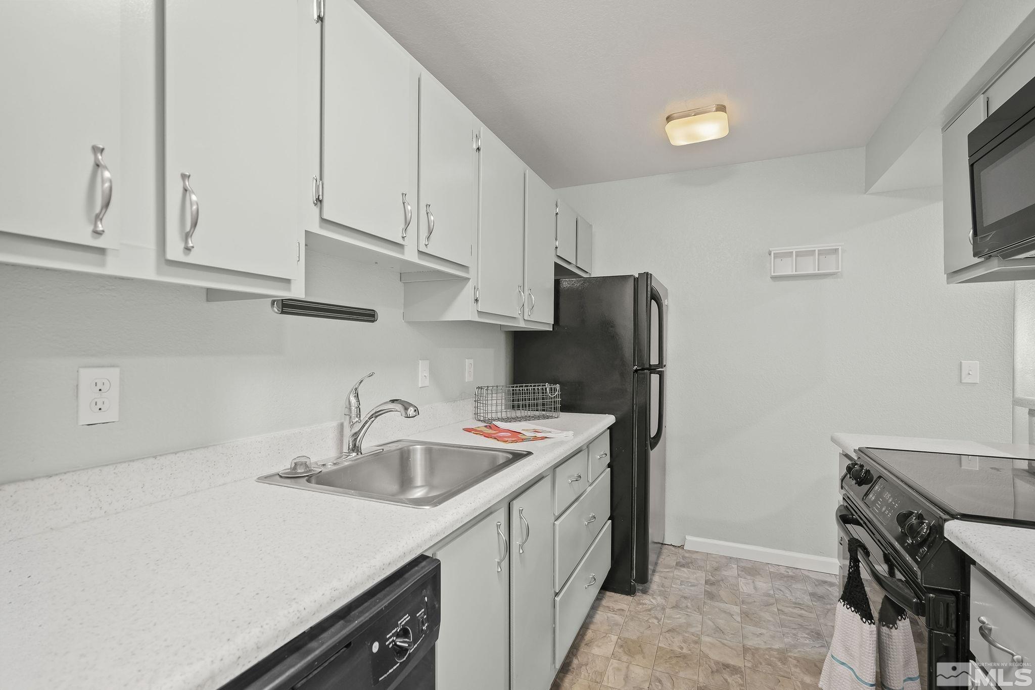 4492 Matich Drive Reno, NV 89502 - Photo 8 of 21 Photo 8