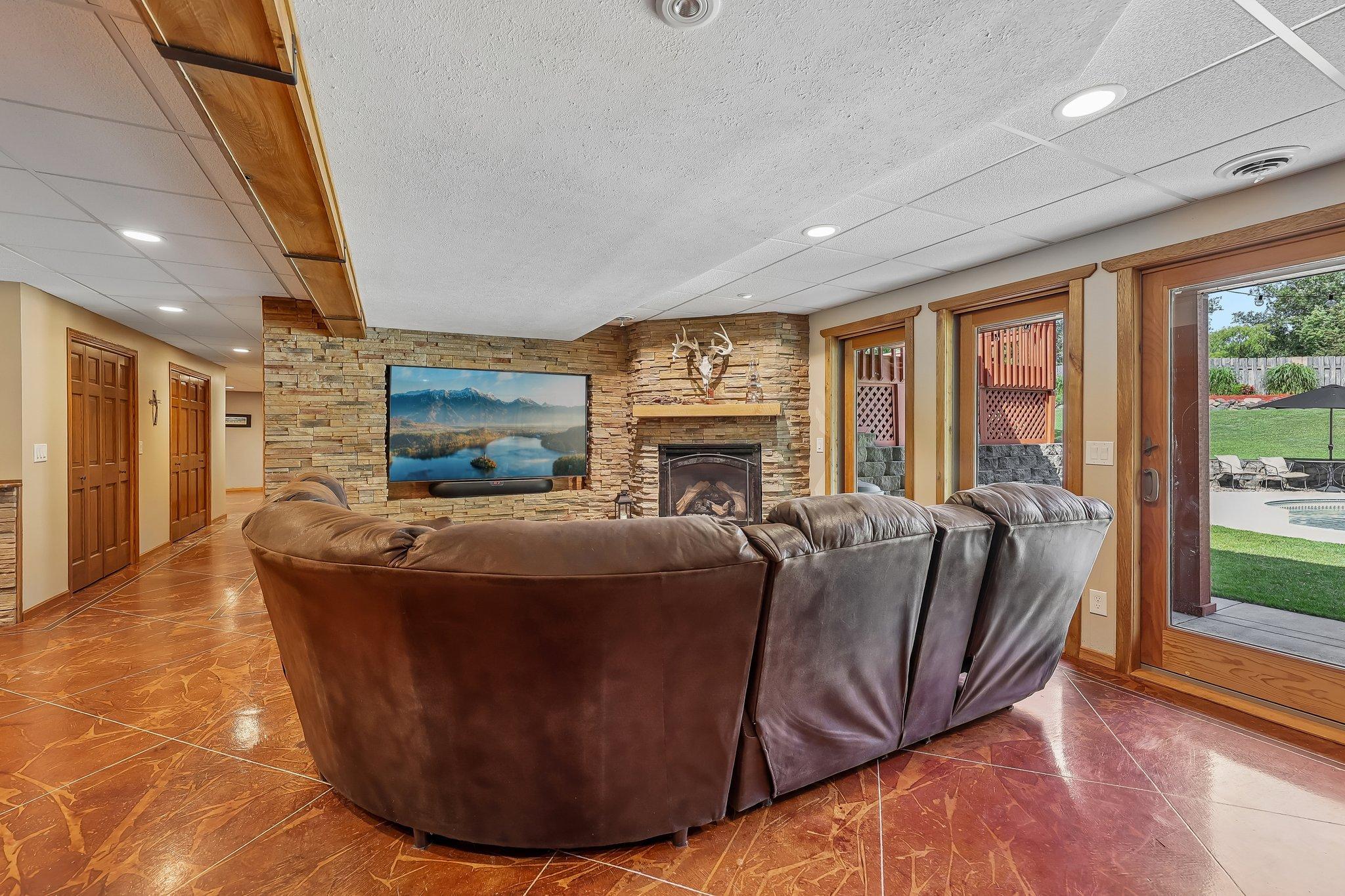 8583 Bower Path Inver Grove Heights, MN 55076 - Photo 35 of 88