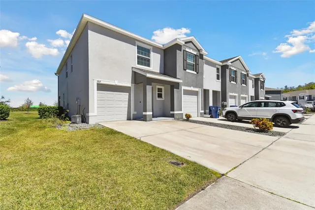 $299,000 | 1869 Hovenweep Road, Wesley Chapel, FL 33543