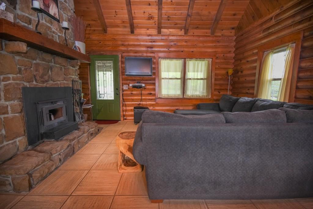 1321 Cleland Mill Road New Castle, PA 16102 - Photo 9 of 25 Gallery Image 9