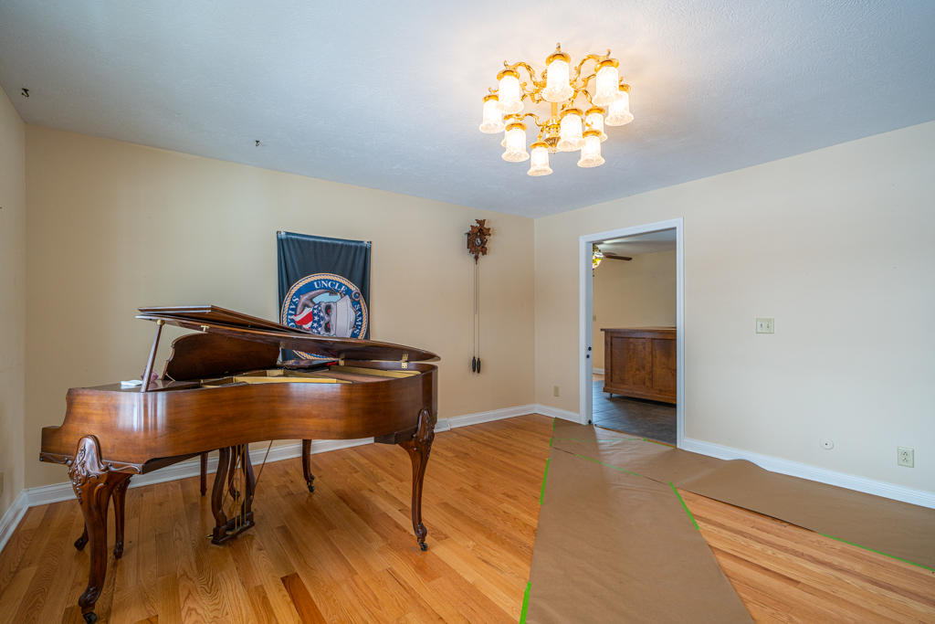 700 Victory Road Springfield, OH 45504 - Photo 11 of 41