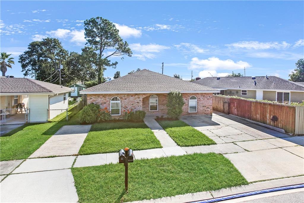 7517 Birch Street Violet, LA 70092 - Photo 2 of 10