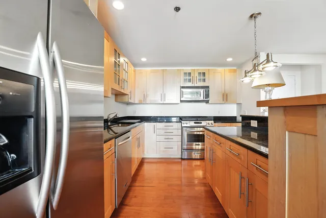 $5,375 | 1025 Maxwell Lane, Unit 400, Hoboken, NJ 07030