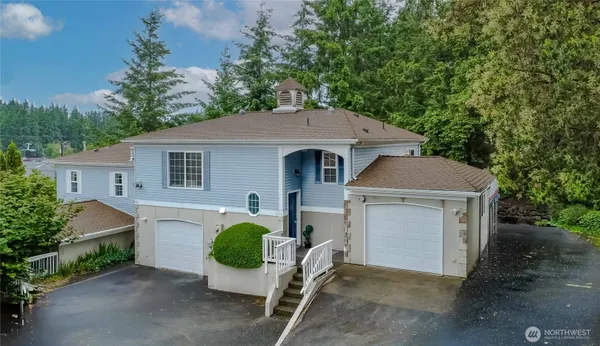 $425,000 | 4003 Flora Drive, Fircrest, WA 98466