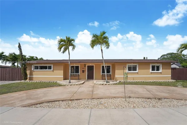 $749,900 | 7921 Northwest 178th Street, Hialeah, FL 33015