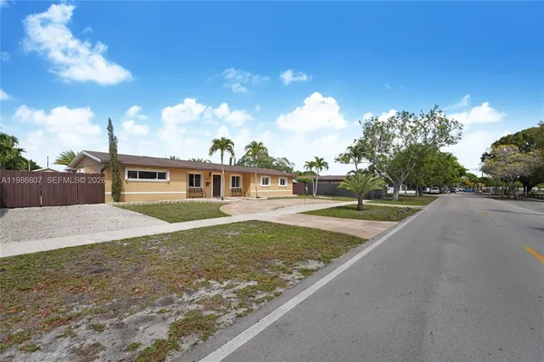 $749,900 | 7921 Northwest 178th Street, Hialeah, FL 33015