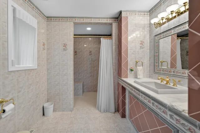 $499,900 | 5824 Osmundsen Court, Fitchburg, WI 53711