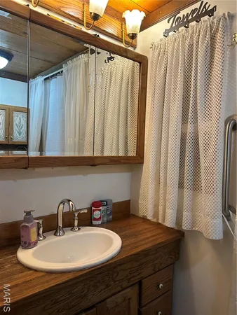 $232,000 | 34981 Highway 28, Belle, MO 65013