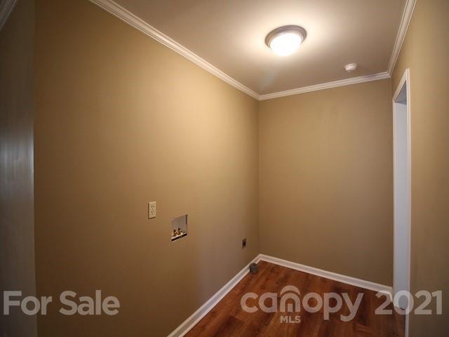 166 Cemetery Street Chester, SC 29706 - Photo 21 of 28 an empty room with a window