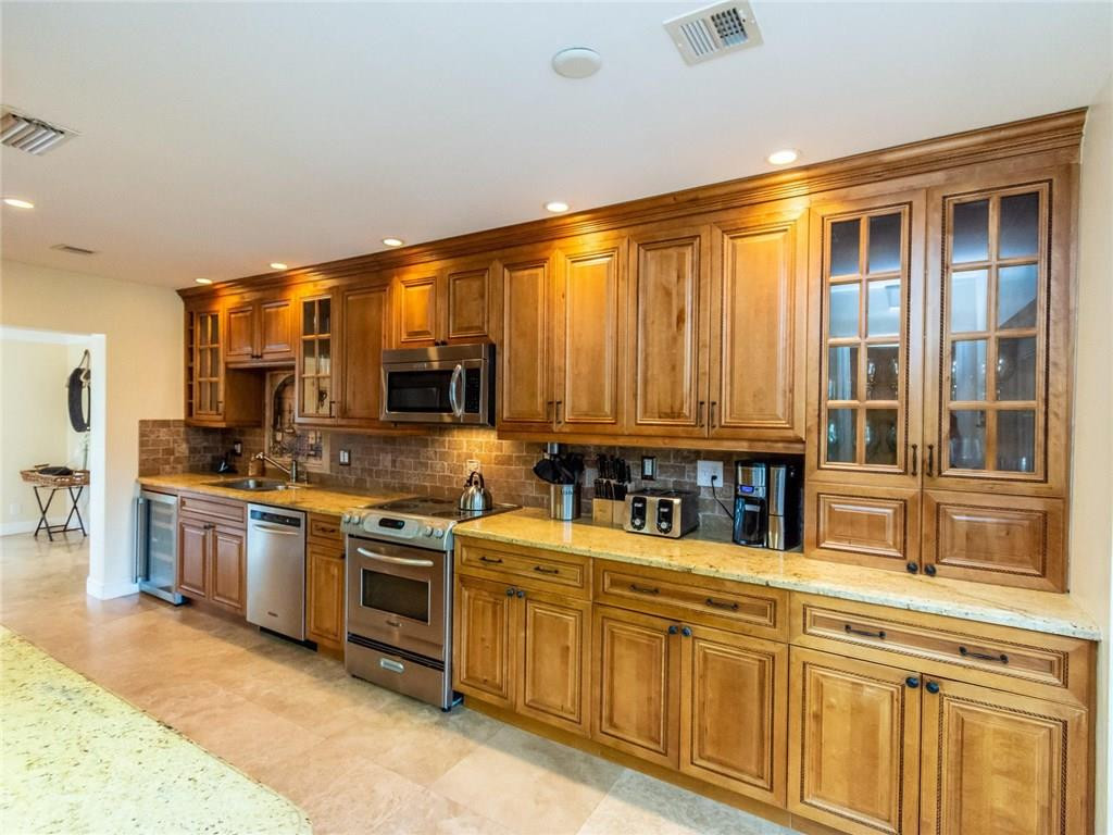 3410 Dover Road Pompano Beach, FL 33062 - Photo 26 of 74 Photo 26