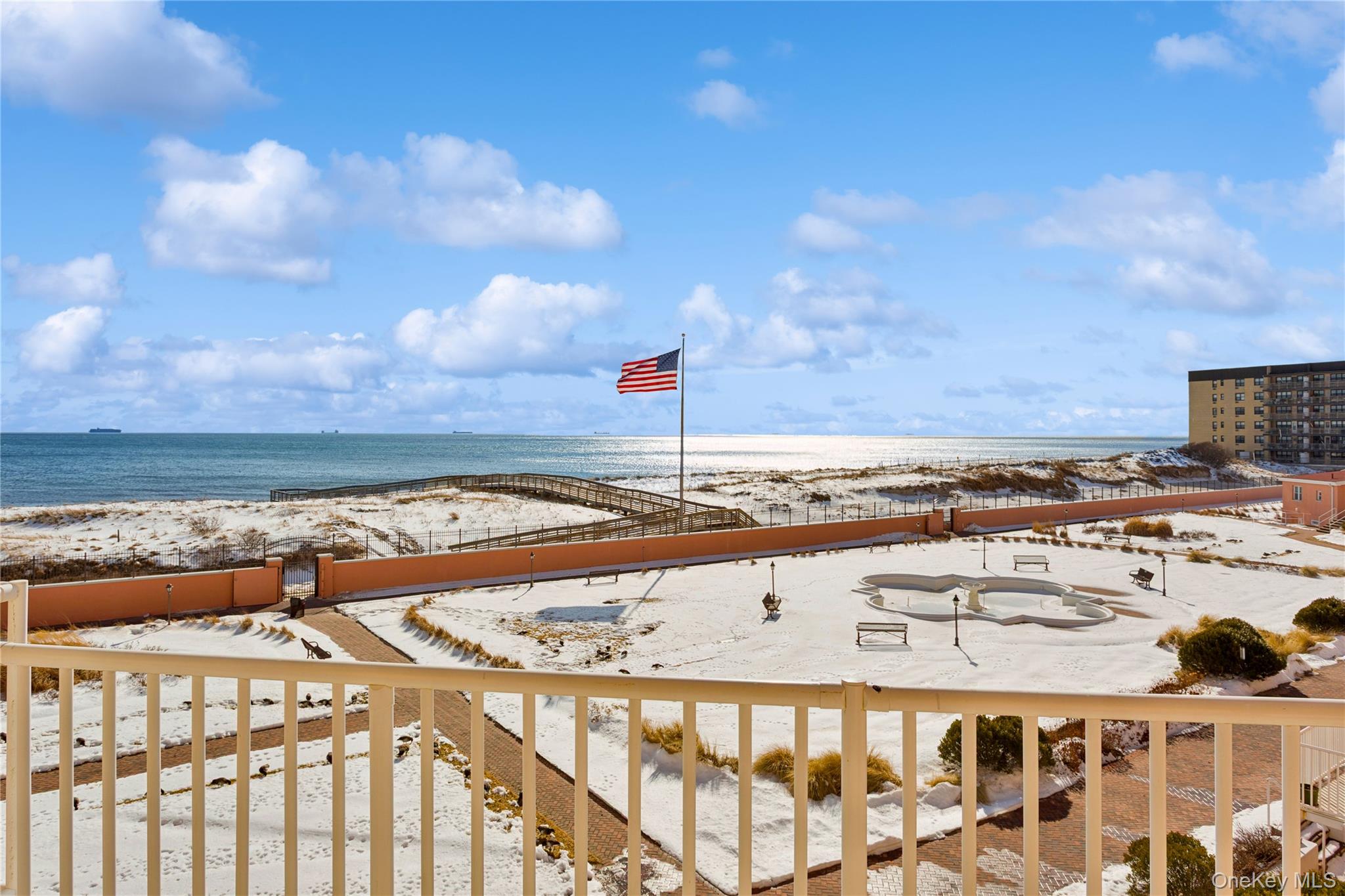 2 Richmond Road, Unit 3A Lido Beach, NY 11561 - Photo 24 of 33 a view of a city