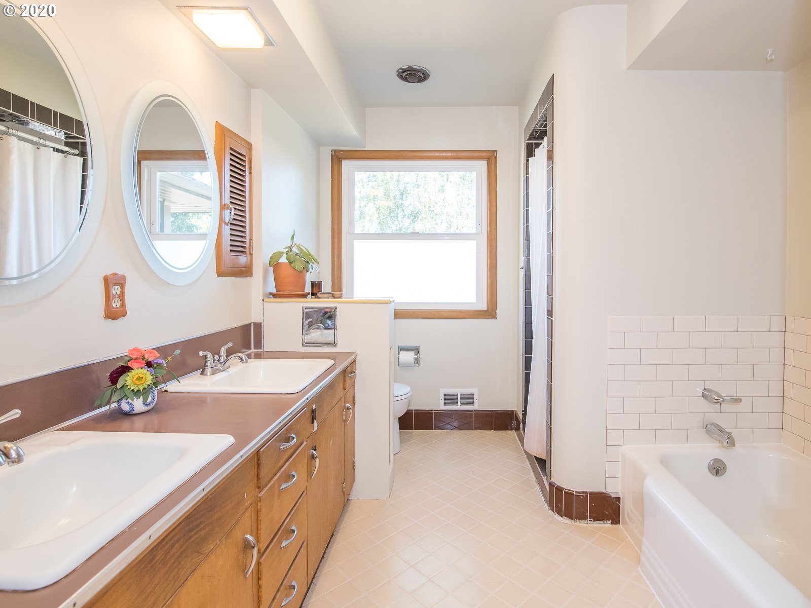 3115 Northeast Rosa Parks Way Portland, OR 97211 - Photo 18 of 32 Gallery Image 18