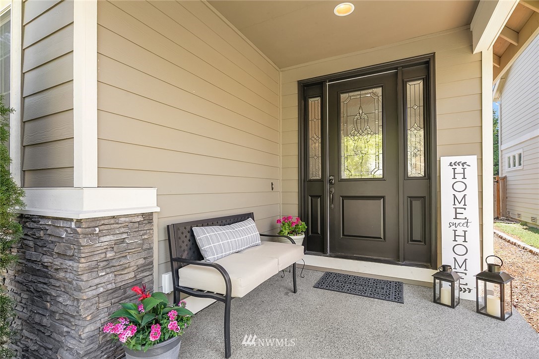 5023 Northeast 8th Street Renton, WA 98059 - Photo 2 of 40