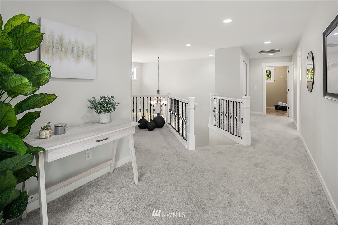 5023 Northeast 8th Street Renton, WA 98059 - Photo 19 of 40