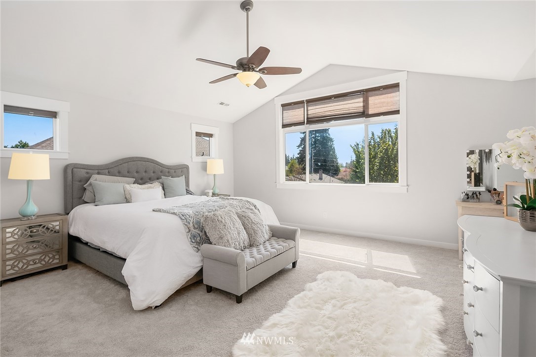 5023 Northeast 8th Street Renton, WA 98059 - Photo 20 of 40