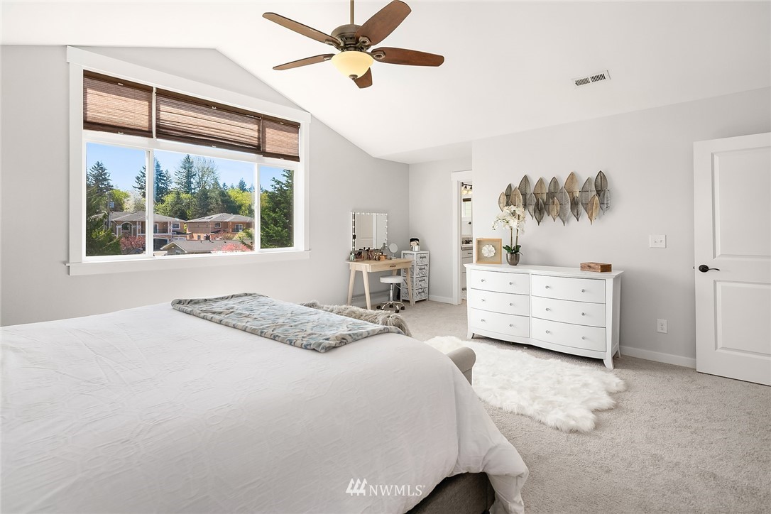 5023 Northeast 8th Street Renton, WA 98059 - Photo 21 of 40