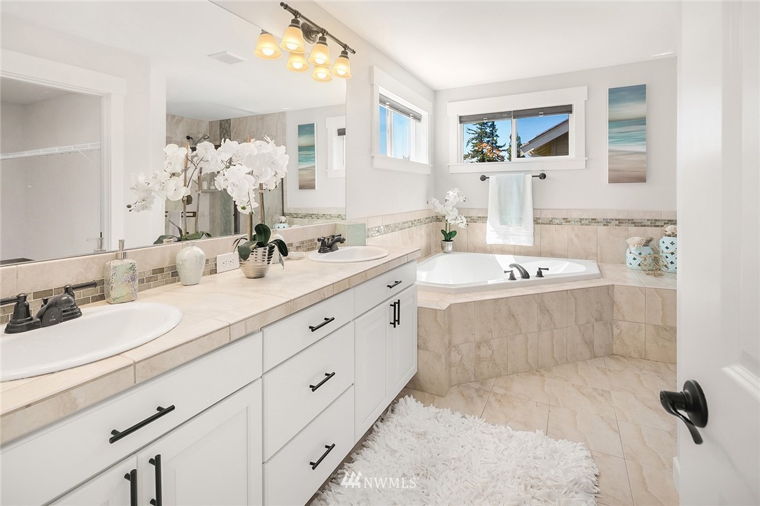 5023 Northeast 8th Street Renton, WA 98059 - Photo 22 of 40