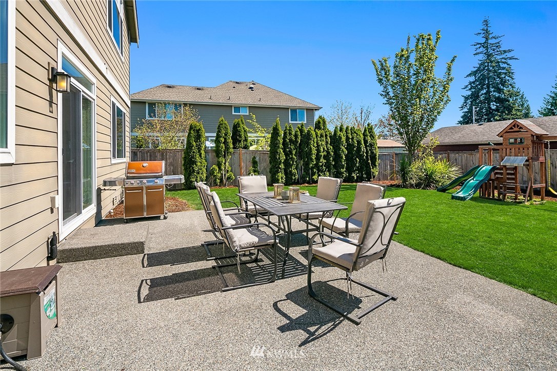 5023 Northeast 8th Street Renton, WA 98059 - Photo 33 of 40