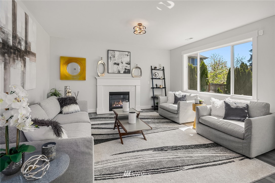 5023 Northeast 8th Street Renton, WA 98059 - Photo 5 of 40