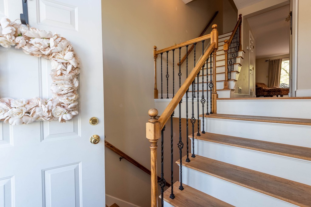 85 Abington Road, Unit 85 Danvers, MA 01923 - Photo 5 of 42 Gallery Image 5