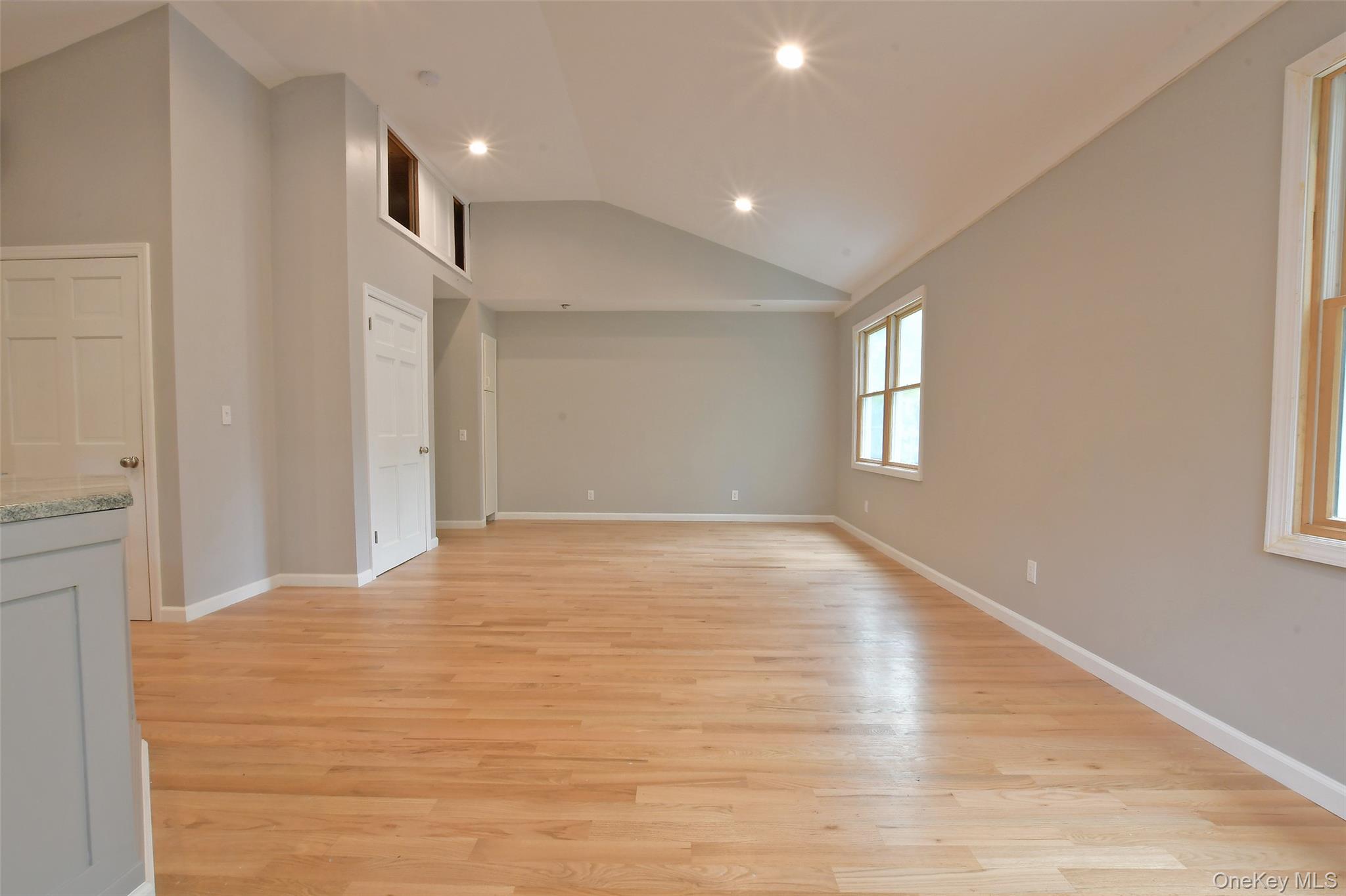 6 Southold Road Sound Beach, NY 11789 - Photo 10 of 31