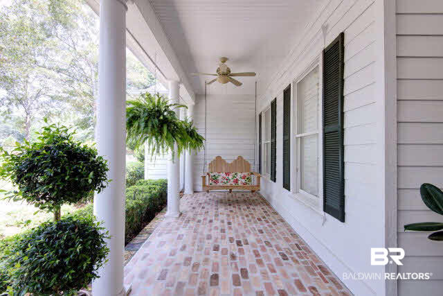 20596 Langford Road Fairhope, AL 36532 - Photo 5 of 41 Front Porch Swing