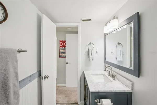 $395,000 | 3613 Coppertree Circle, Brandon, FL 33511