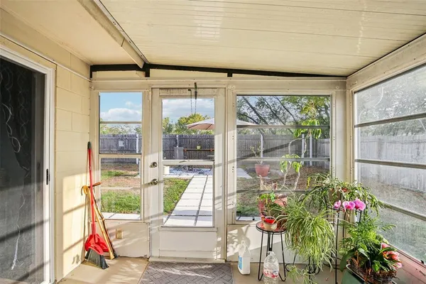 $395,000 | 3613 Coppertree Circle, Brandon, FL 33511