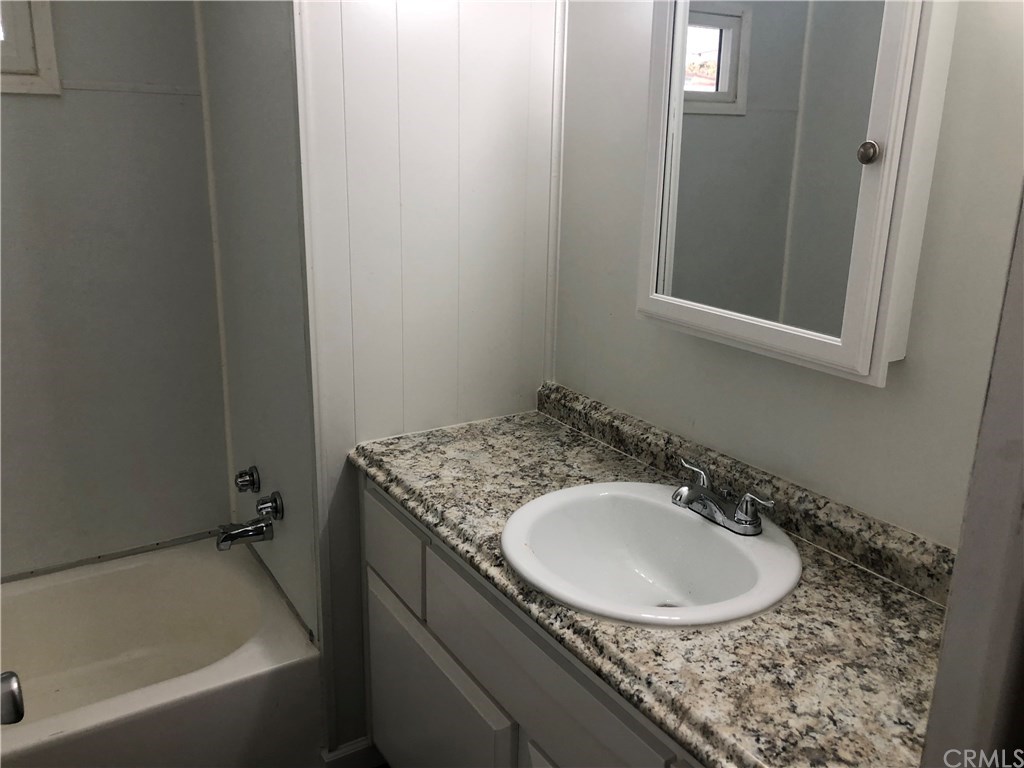 5803 Mission Riverside Ca, Unit 74 Riverside, CA 92509 - Photo 17 of 21