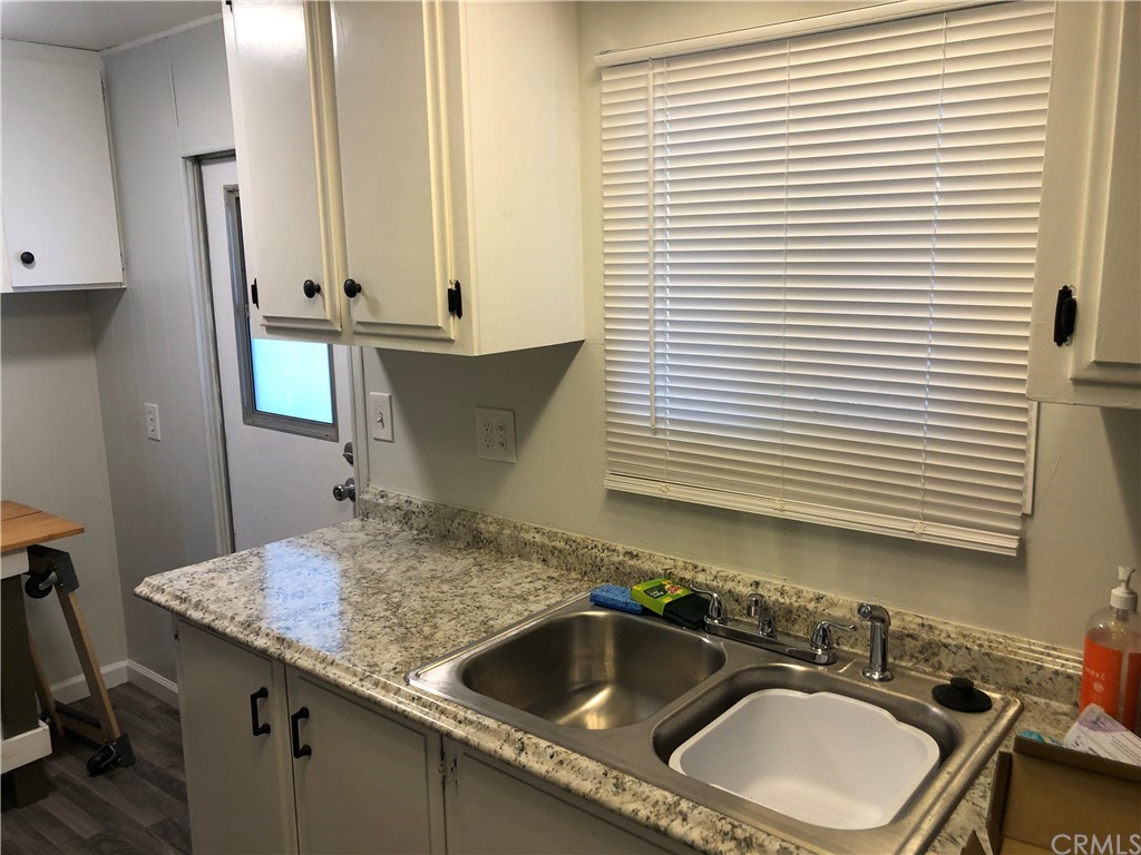 5803 Mission Riverside Ca, Unit 74 Riverside, CA 92509 - Photo 19 of 21